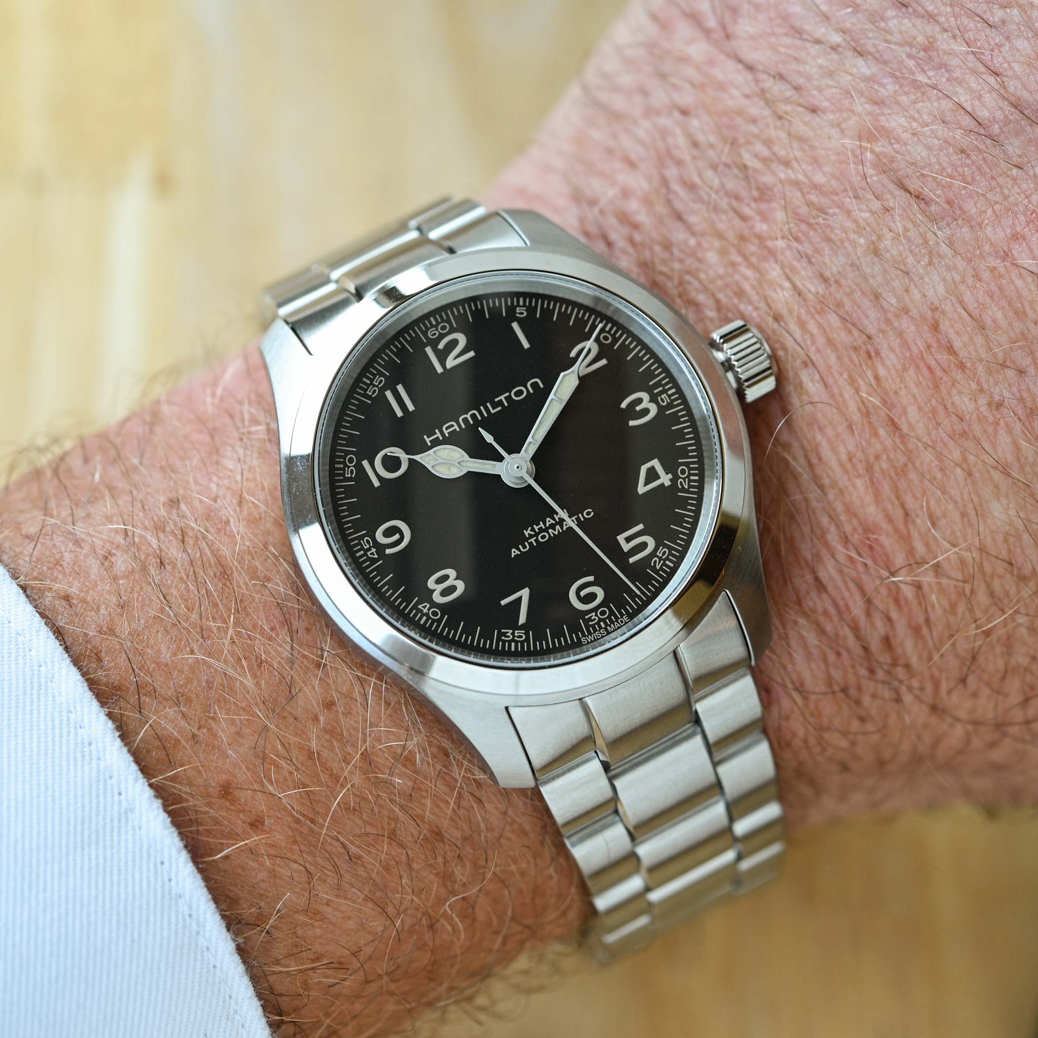 Hamilton-Khaki-Field-Murph-38mm-Black-Dial-Steel-Bracelet-1