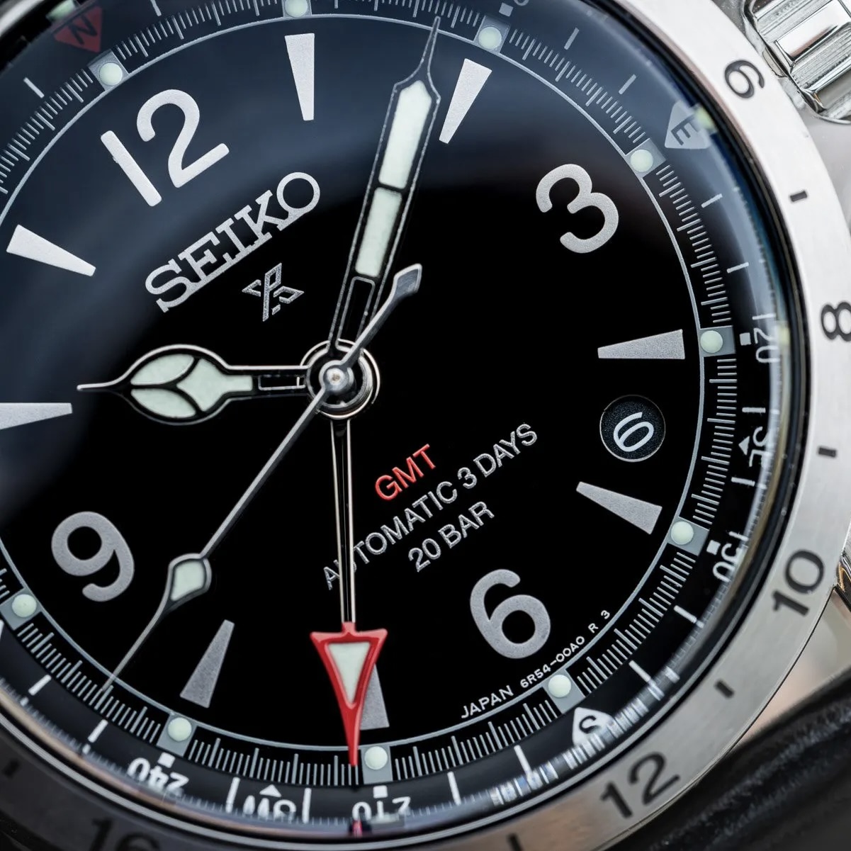 Seiko-Alpinist-GMT-15