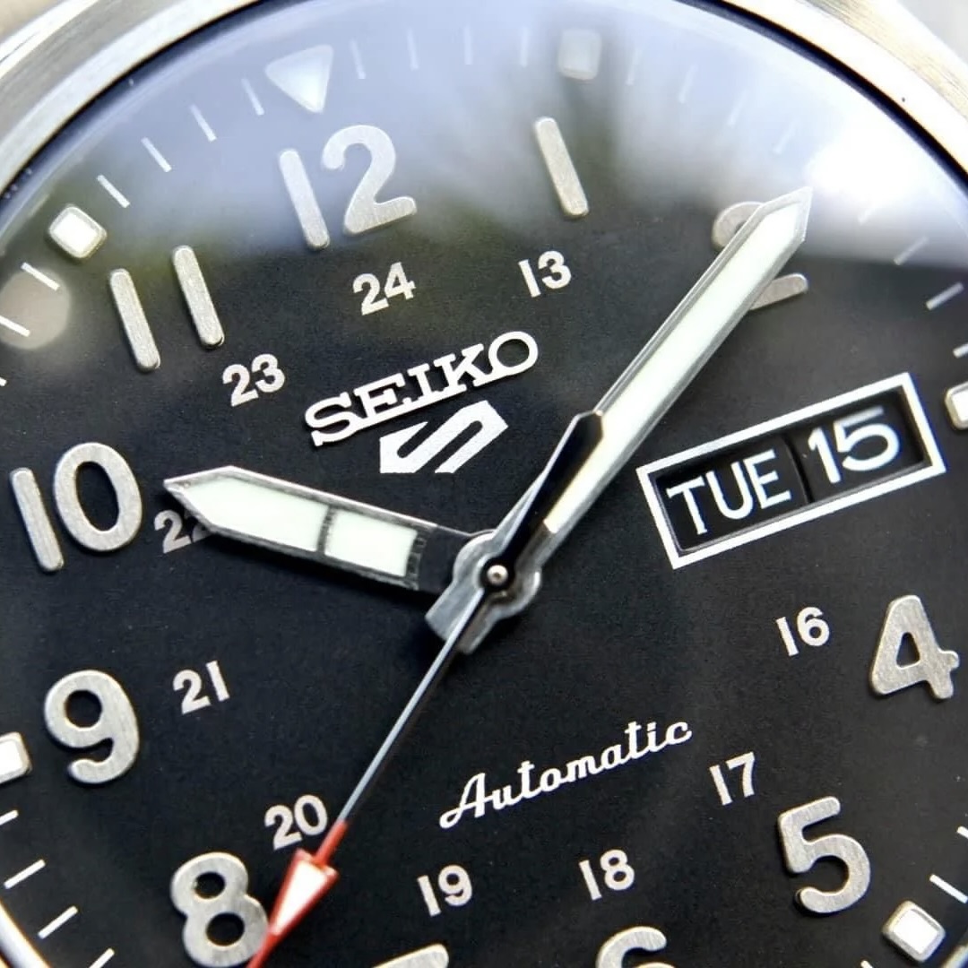 ABDF2253-07C8-4477-AE5B-33B94E917199_1_201_a